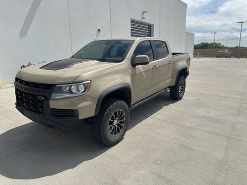 Used 2022 Chevrolet Colorado ZR2 AWD/4WD image 7