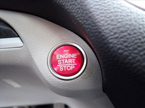 Used 2020 Acura TLX image 17