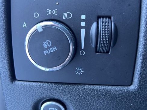 Certified 2022 Jeep Grand Cherokee Limited image 21