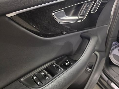 Used 2025 Audi Q7 2.0T Premium AWD/4WD image 13