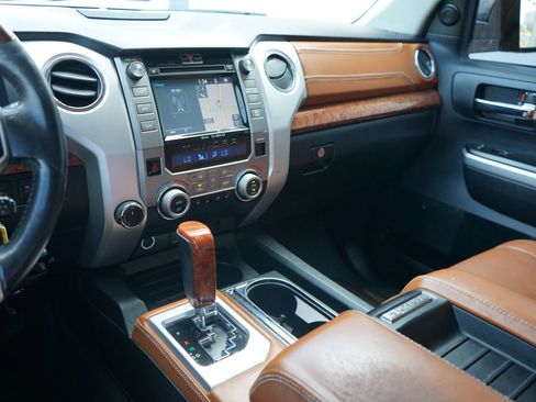 Used 2014 Toyota Tundra 1794 Edition image 32
