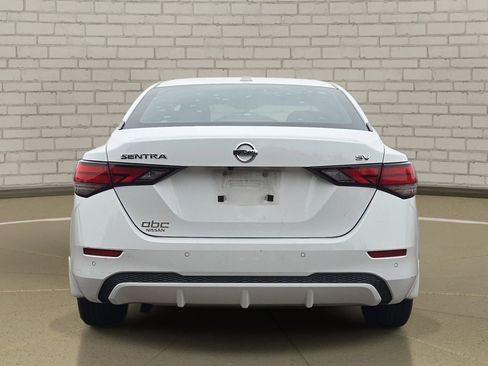 Certified 2020 Nissan Sentra SV FWD image 6