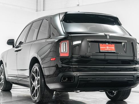 Used 2024 Rolls-Royce Cullinan Black Badge w/ Driver's Package AWD/4WD image 7