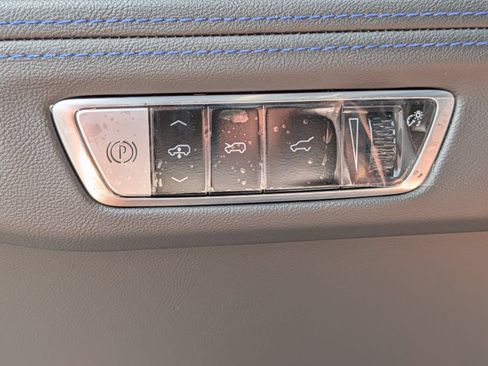 New 2026 Cadillac Escalade IQ Sport 1 w/ LPO, Floor Liner Package AWD/4WD image 15