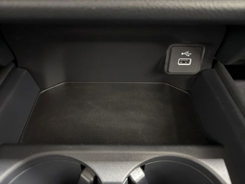 Used 2025 Honda HR-V Sport image 36
