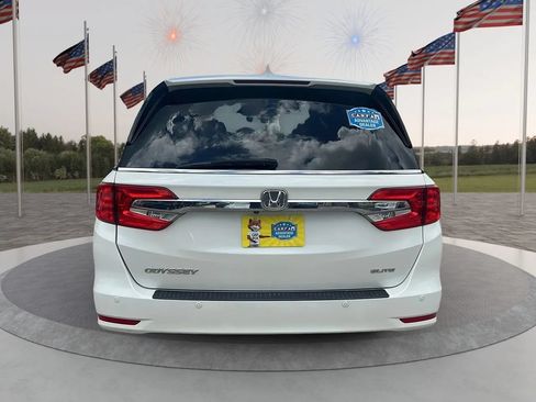 Used 2018 Honda Odyssey Elite image 6