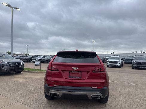 Used 2021 Cadillac XT4 Premium Luxury image 19