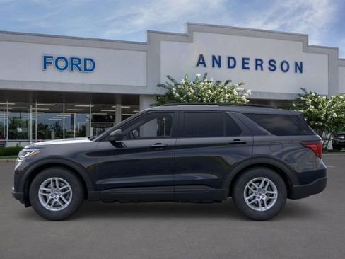 New 2026 Ford Explorer Active image 3
