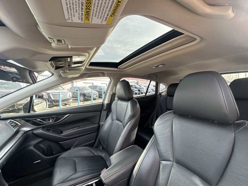 Used 2019 Subaru Crosstrek 2.0i Limited w/ Moonroof Package w/Navigation image 16