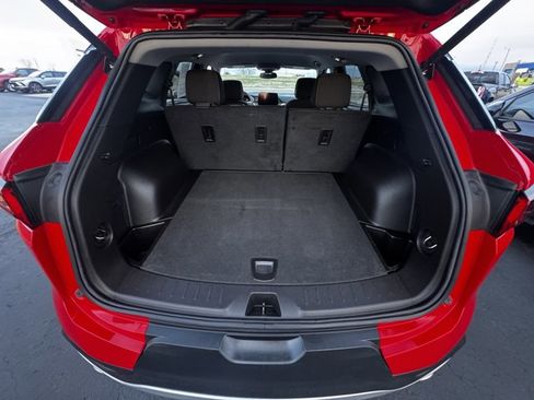 Used 2024 Chevrolet Blazer LT w/ Convenience Package image 8