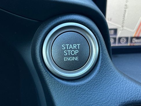 Used 2017 Lexus IS 350 F Sport image 33