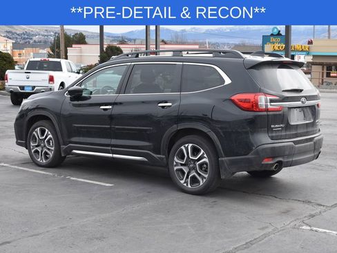 Used 2025 Subaru Ascent Touring image 3