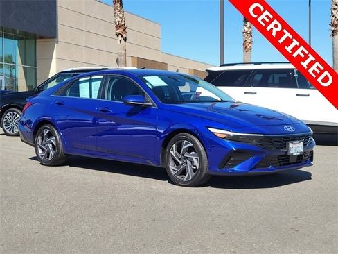 Certified 2025 Hyundai Elantra SEL image 26