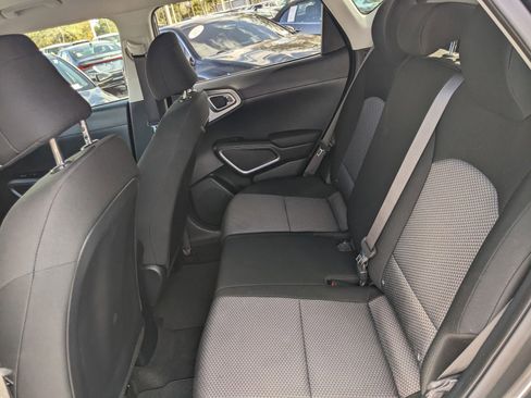 Certified 2023 Kia Soul LX image 10