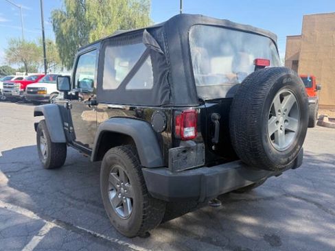 Used 2015 Jeep Wrangler Sport w/ Quick Order Package 24S AWD/4WD image 5