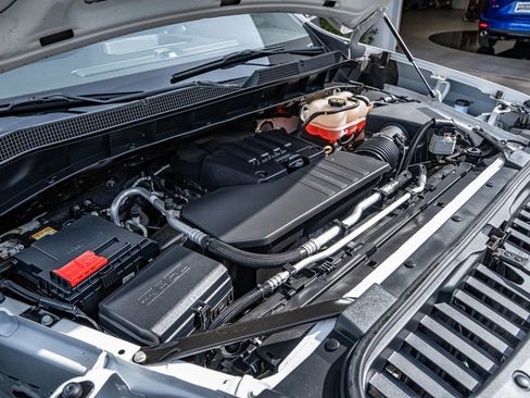 Used 2022 Chevrolet Silverado 1500 Custom RWD image 40