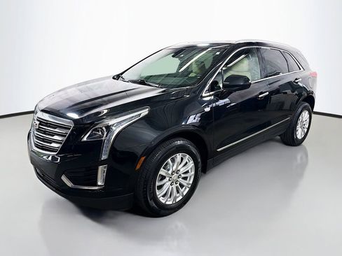 Used 2019 Cadillac XT5 AWD image 5