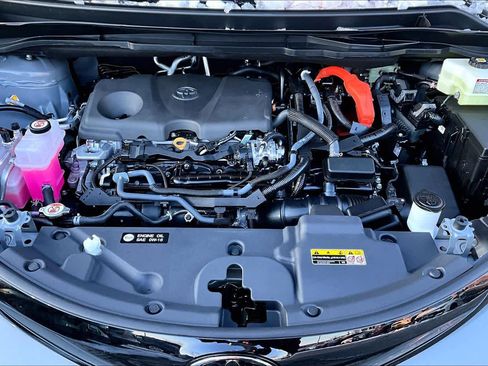 New 2026 Toyota Sienna XLE Woodland Edition image 17