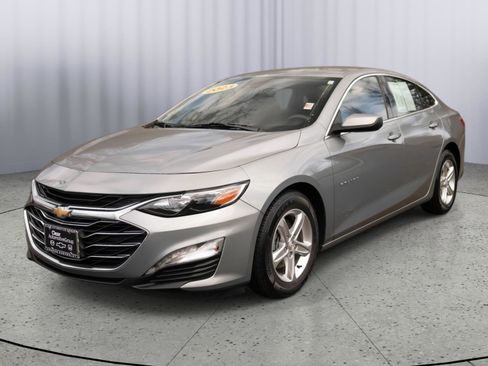 Used 2023 Chevrolet Malibu LT FWD image 17
