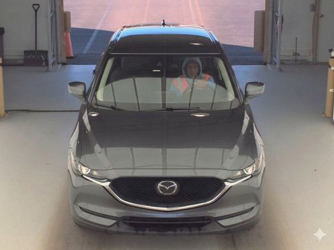 Used 2020 MAZDA CX-5 Touring AWD/4WD image 6