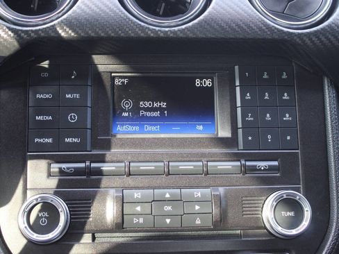 Used 2015 Ford Mustang Coupe image 16