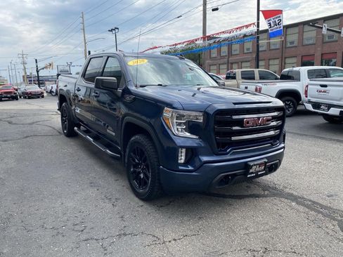 Used 2020 GMC Sierra 1500 Elevation w/ Elevation Value Package AWD/4WD image 9