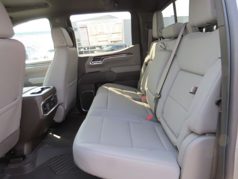 New 2026 Chevrolet Silverado 1500 LTZ w/ LTZ Premium Package image 11