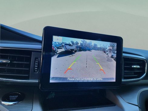 Certified 2023 Ford Explorer XLT w/ Equipment Group 202A image 25