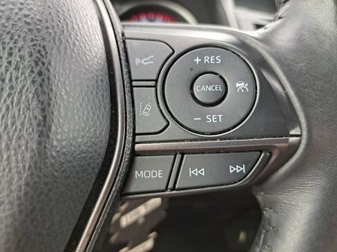 Used 2024 Toyota Camry XSE FWD image 13