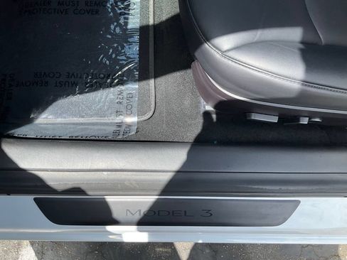 Used 2022 Tesla Model 3 RWD image 15