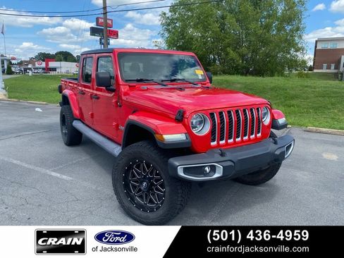 Used 2020 Jeep Gladiator Overland AWD/4WD image 1