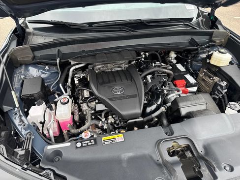 Used 2024 Toyota Grand Highlander AWD image 48