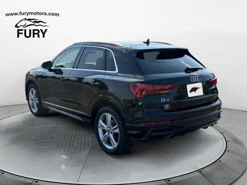 Used 2021 Audi Q3 2.0T Premium w/ Convenience Package AWD/4WD image 6