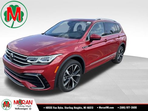 Certified 2024 Volkswagen Tiguan SEL R-Line AWD/4WD image 1
