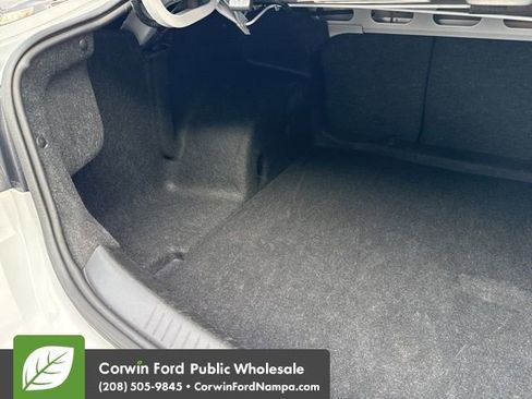 Used 2023 Chevrolet Malibu LT image 30