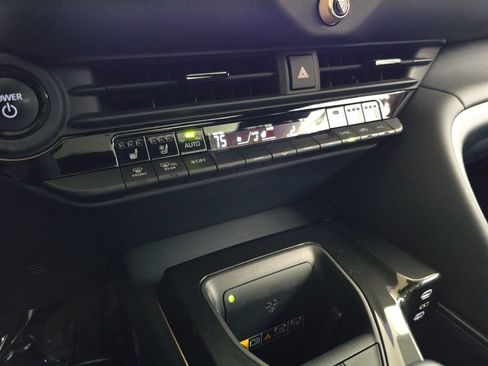 Used 2025 Toyota Crown Signia w/ Advanced Technology Package AWD/4WD image 26
