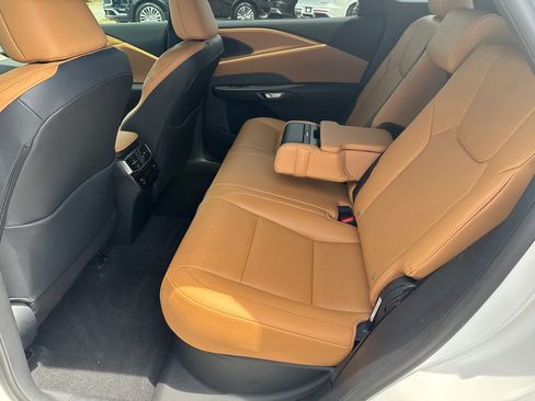 Used 2024 Lexus RX 350 Premium Plus w/ Convenience Package FWD image 20