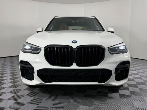 Used 2023 BMW X5 xDrive40i w/ M Sport Package image 6