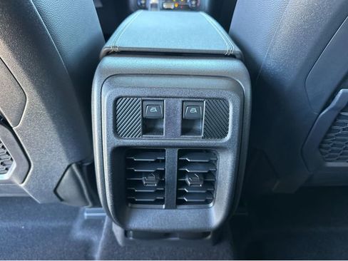 New 2025 Ford Bronco Badlands image 17