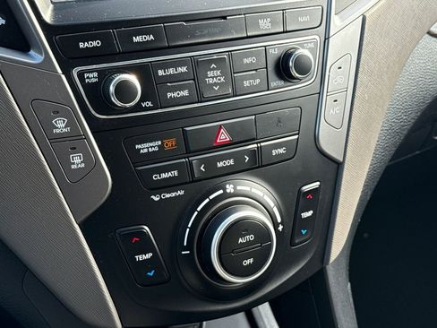 Used 2017 Hyundai Santa Fe Sport w/ 2.0T Ultimate Tech Package 05 FWD image 27
