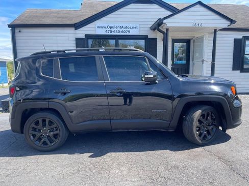 Used 2019 Jeep Renegade Altitude w/ Quick Order Package 2XM FWD image 10