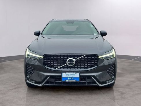 Used 2023 Volvo XC60 B5 Plus w/ Climate Package AWD/4WD image 2
