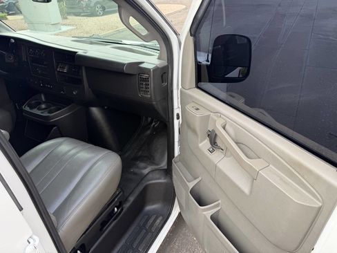 Used 2020 Chevrolet Express 2500 w/ Driver Convenience Package image 18