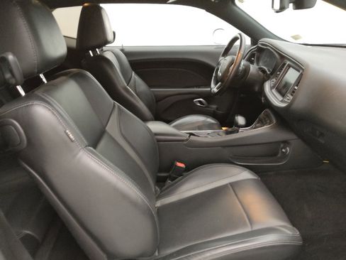 Used 2018 Dodge Challenger GT w/ Blacktop Package image 21