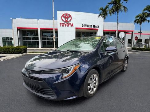 Certified 2023 Toyota Corolla LE FWD image 3