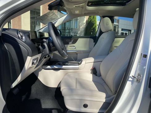 Used 2025 Mercedes-Benz GLA 250 image 25