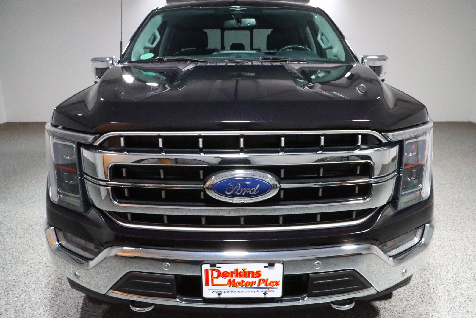 Used 2023 Ford F150 Lariat w/ Equipment Group 502A High AWD/4WD image 4