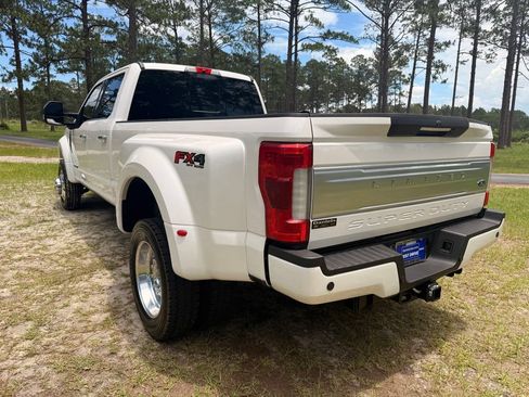 Used 2019 Ford F450 Limited AWD/4WD image 3
