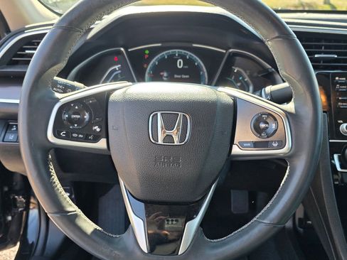 Used 2019 Honda Civic EX image 17