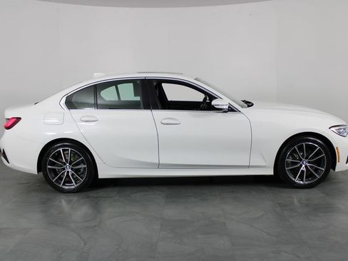 Used 2022 BMW 330i Sedan image 14